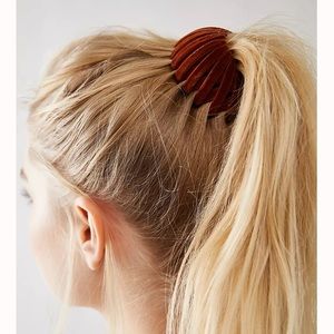 Free People Hair Coils NWT